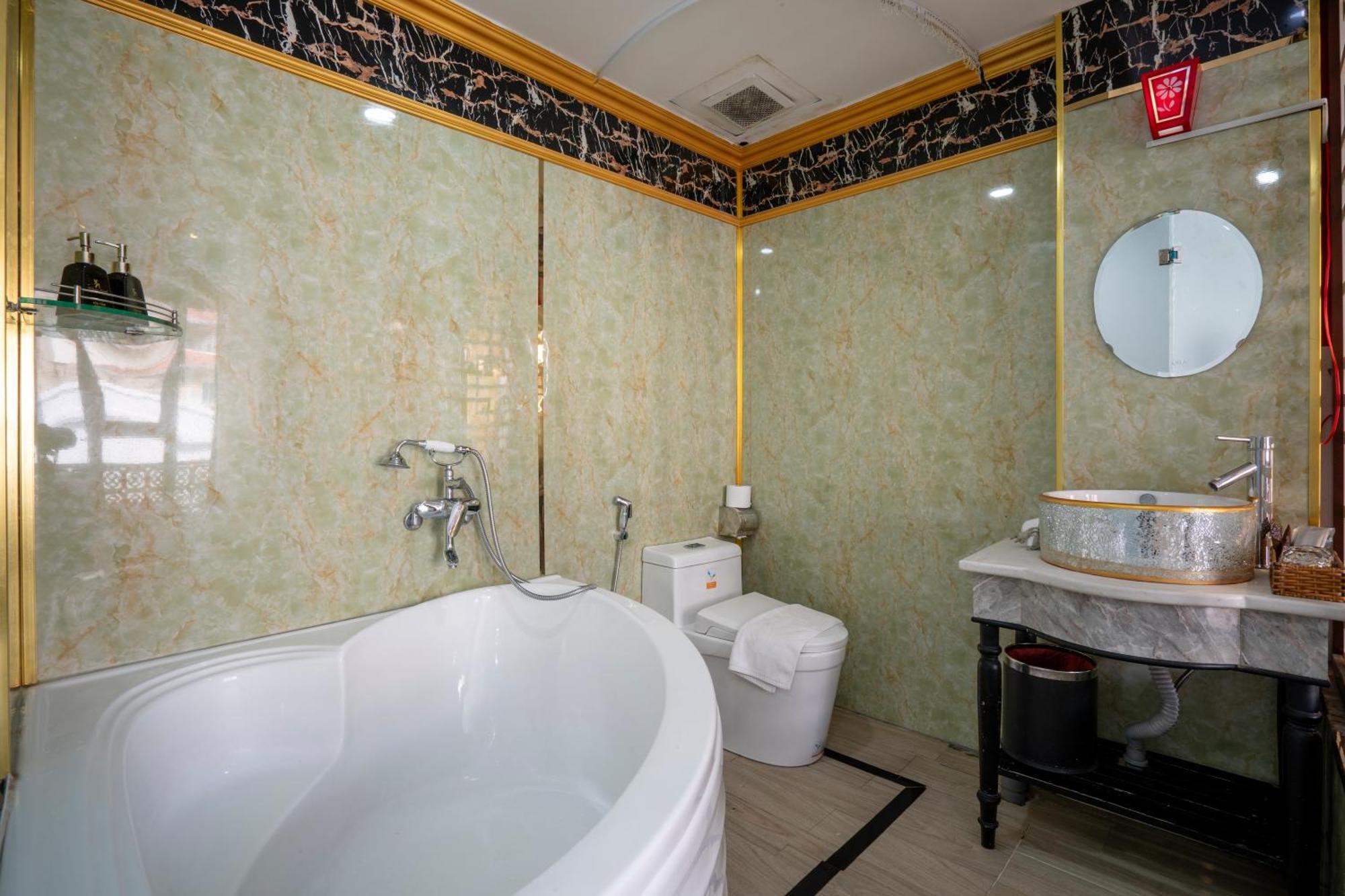 הו צ'י מין סיטי Mg Daisy Boutique Hotel מראה חיצוני תמונה